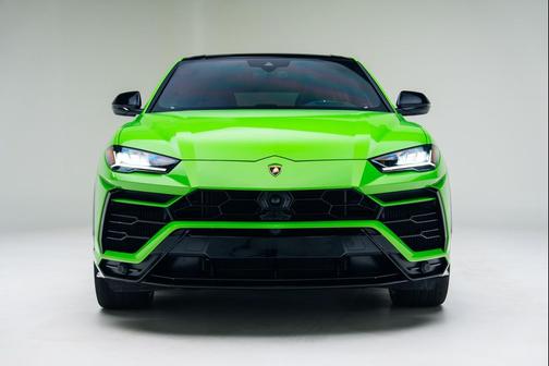 2021 Lamborghini Urus SUV