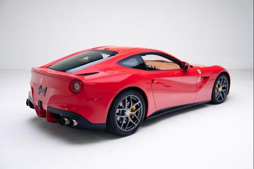 2014 Ferrari F12berlinetta Base