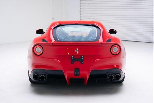 2014 Ferrari F12berlinetta Base