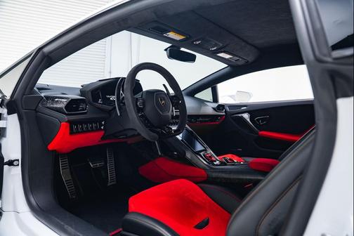 2020 Lamborghini Huracan EVO EVO