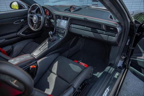 2019 Porsche 911 GT3