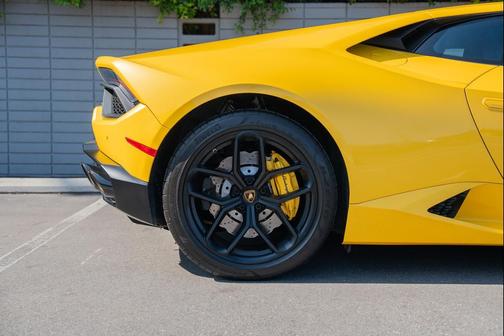 2018 Lamborghini Huracan LP580-2