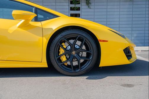 2018 Lamborghini Huracan LP580-2
