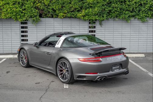 2017 Porsche 911 Targa 4S