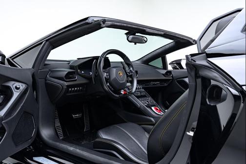 2017 Lamborghini Huracan LP610-4S