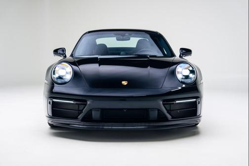 2024 Porsche 911 Carrera GTS