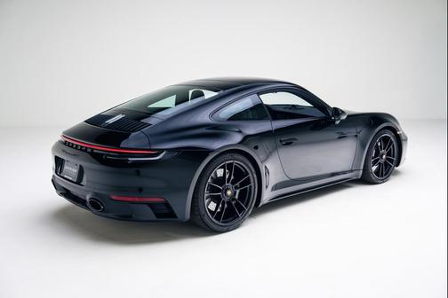 2024 Porsche 911 Carrera GTS