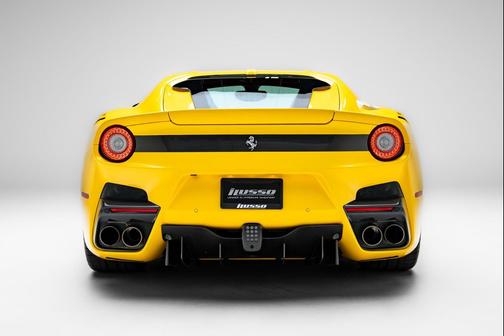 Giallo Triplo Strato 2017 Ferrari F12tdf Coupe