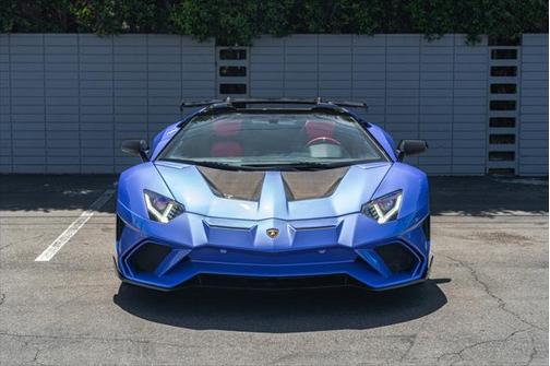 2015 Lamborghini Aventador LP700-4