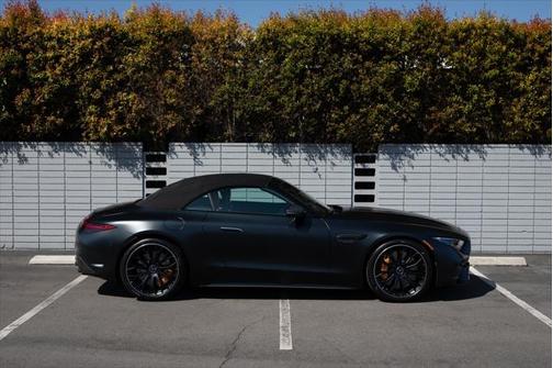 2024 Mercedes-Benz AMG SL 63 Base