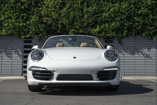 2013 Porsche 911 Carrera