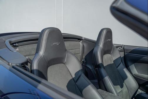 2024 Porsche 911 Carrera GTS