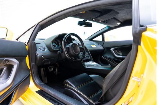 2004 Lamborghini Gallardo Coupe
