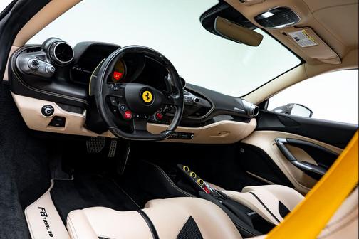 Grigio Scuro 2022 Ferrari F8 Tributo Base