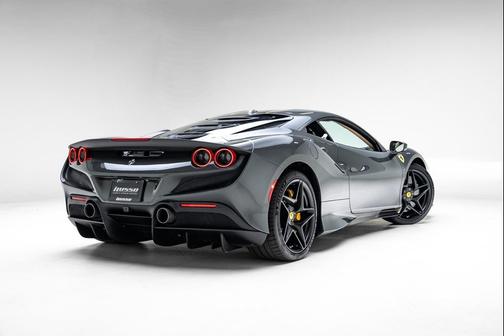 Grigio Scuro 2022 Ferrari F8 Tributo Base