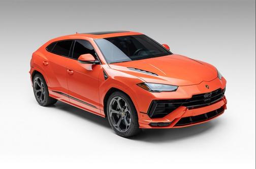 2024 Lamborghini Urus S