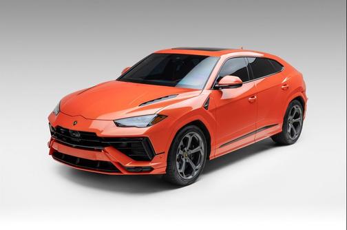 2024 Lamborghini Urus S