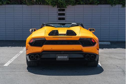 2019 Lamborghini Huracan LP580-2S