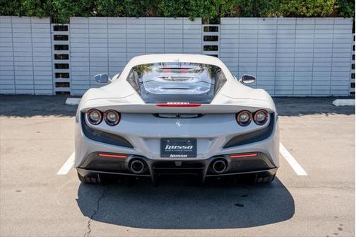 2022 Ferrari F8 Tributo Base