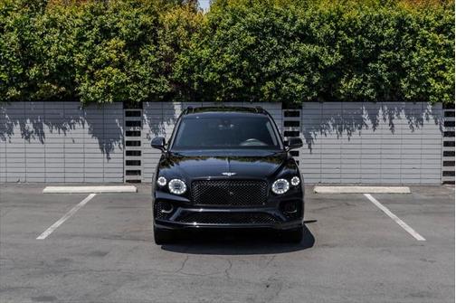 2022 Bentley Bentayga V8