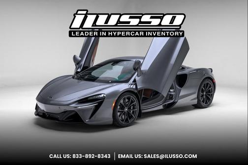 2023 McLaren Artura Coupe