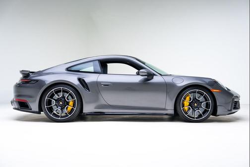 2024 Porsche 911 Turbo S