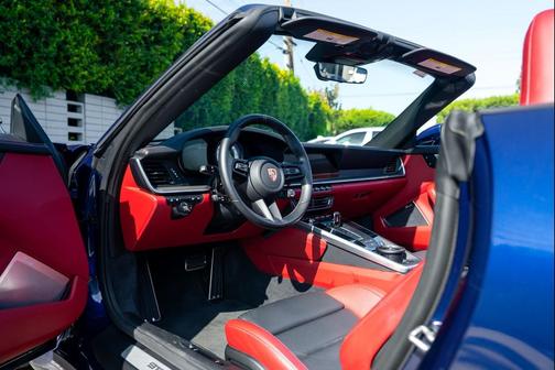 2024 Porsche 911 Turbo S