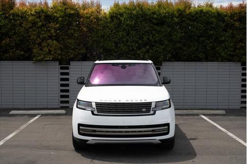 2023 Land Rover Range Rover P530 SE