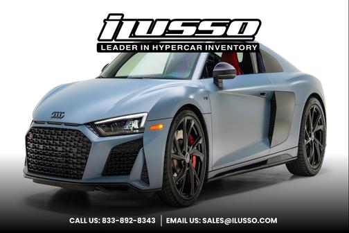 Kemora Gray Metallic 2022 Audi R8 5.2 V10 performance