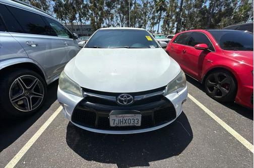 2015 Toyota Camry SE