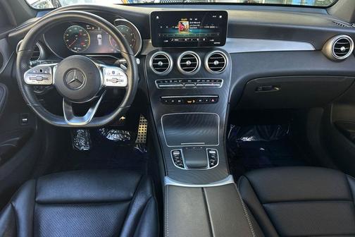 2022 Mercedes-Benz GLC 300 Base