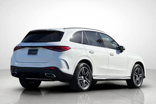 2025 Mercedes-Benz GLC 300 Base