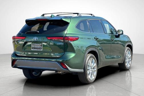 2023 Toyota Highlander Hybrid Limited