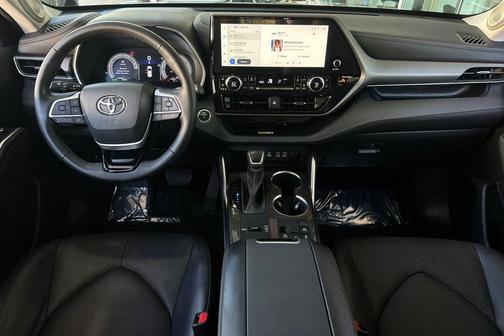 2023 Toyota Highlander Hybrid Limited