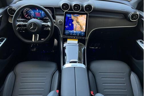 2025 Mercedes-Benz GLC 350e Base