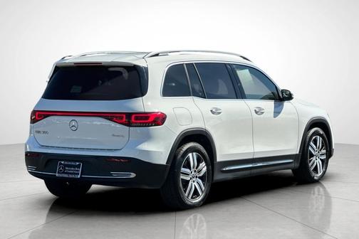2023 Mercedes-Benz EQB 300 4MATIC