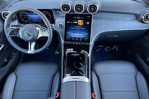 2026 Mercedes-Benz GLC 300 Base