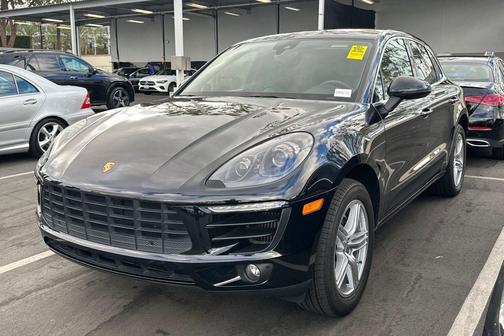 2016 Porsche Macan S
