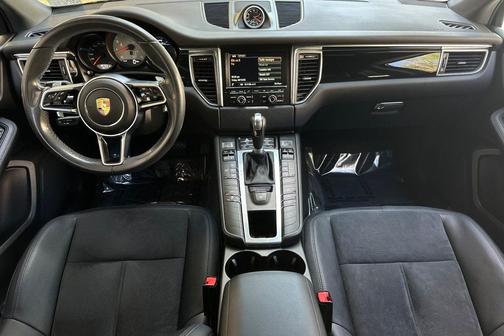 2016 Porsche Macan S