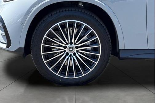 2025 Mercedes-Benz GLC 350e Base