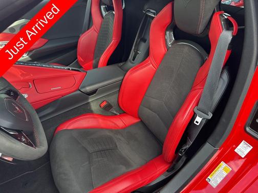 2022 Chevrolet Corvette Stingray w/2LT