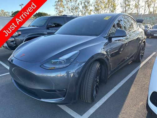 2022 Tesla Model Y Performance Dual Motor All-Wheel Drive