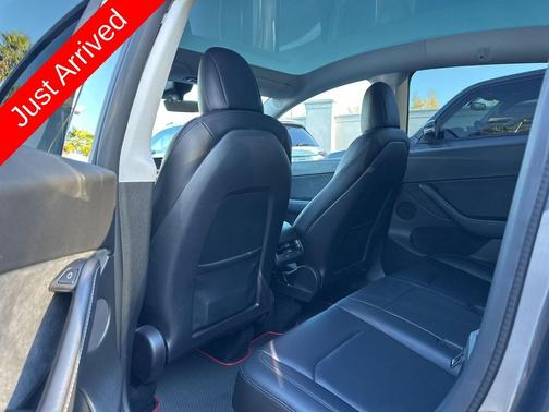 2022 Tesla Model Y Performance Dual Motor All-Wheel Drive