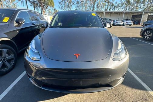 2022 Tesla Model Y Performance Dual Motor All-Wheel Drive