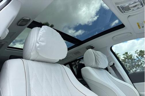 2025 Mercedes-Benz Maybach GLS 600 4MATIC