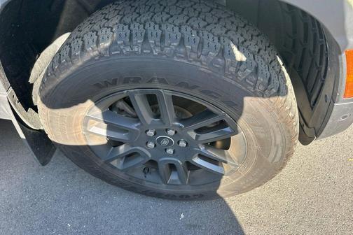 2024 Land Rover Defender 110 P300