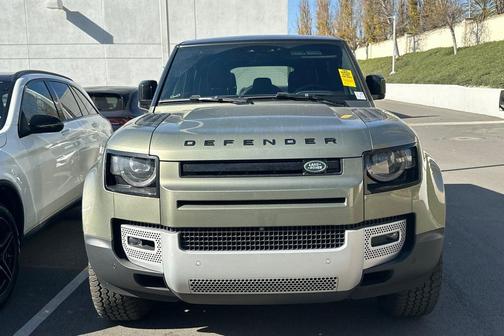 2024 Land Rover Defender 110 P300
