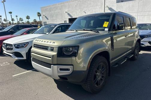 2024 Land Rover Defender 110 P300