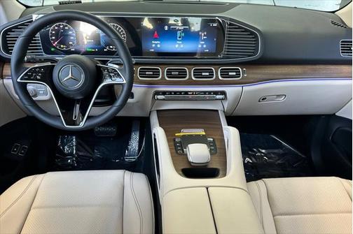 2025 Mercedes-Benz GLE 450e 4MATIC