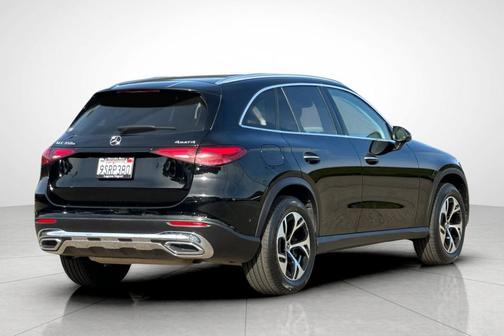 2025 Mercedes-Benz GLC 350e Base